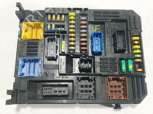 Used Fuse box Fuse box PEUGEOT 2008 II (UD_, US_, UY_, UJ_, UR_, UC_) 1.2 PureTech 100 (USHNK) (101 hp) 27467596 27467596