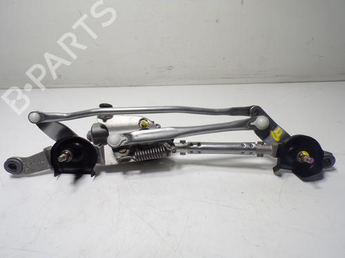 Used Front wiper motor TOYOTA COROLLA Hatchback (_E21_, _EA1_, _EH1_) [2018-2025]  11823155