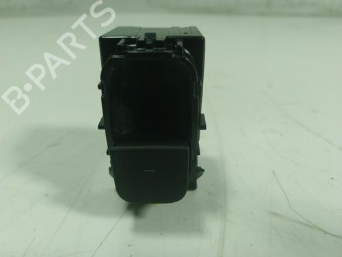 Used Left rear window switch Left rear window switch TESLA MODEL Y (5YJY) Long Range All-wheel Drive (514 hp) 16665699 16665699