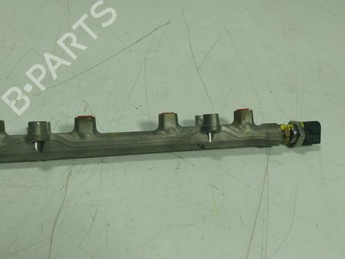 Used Injection rail AUDI A3 Sportback (8YA, 8YF) 30 TDI (116 hp) 24660193