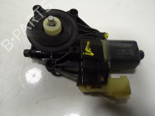 Used Left front window motor FORD FIESTA VI (CB1, CCN) [2008-2017]  11192828