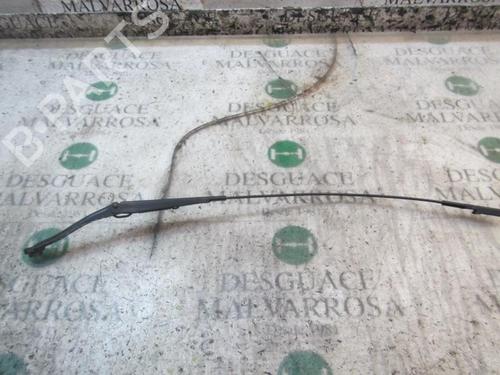 Used Front windshield wiper arm Front windshield wiper arm FIAT LINEA (323_, 110_) 1.3 D Multijet (323AXB11, 323AXB1A) (90 hp) 3844752 3844752