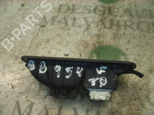 Right rear window switch RENAULT SCÉNIC II (JM0/1_) 1.5 dCi (JM1E, JM16) | BP3736078I28 