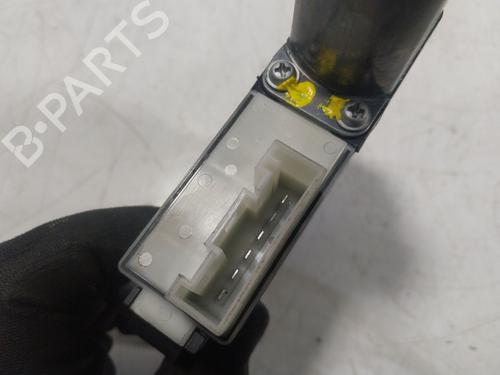 Right rear window motor BMW 1 (F40) 118 d | BP19783318E22 
