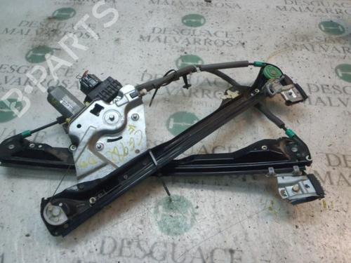 Rudehejsemekanisme Højre foran FORD FOCUS I Saloon (DFW) 1.8 Turbo DI / TDDi (90 hp) 3816190