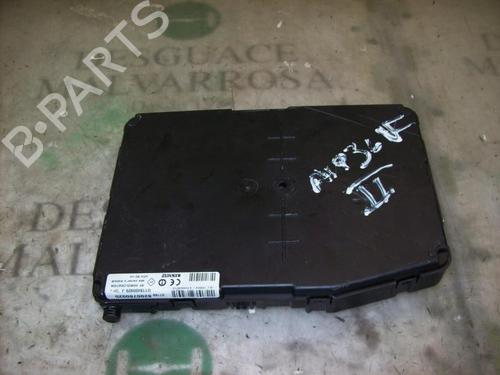 electronic-module-renault-megane-ii-coupe-cabriolet-em01_-2003-2004-2005-2006-2007-2008-2009-2010-3777617 main image