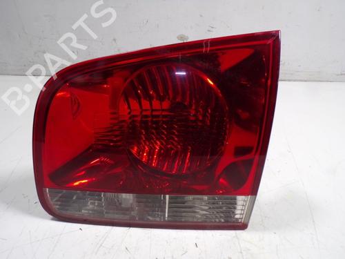 Used Right tailgate light VW TOUAREG (7LA, 7L6, 7L7) 2.5 R5 TDI (174 hp) 8906437