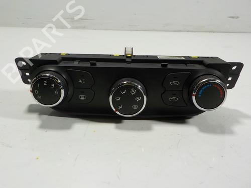 Used Climate control KIA CEE'D (JD) 1.4 CRDi 90 (90 hp) 11852272
