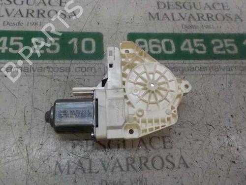 Right rear window motor AUDI Q5 (8RB)  | BP4933943E22 