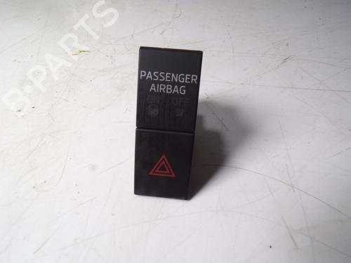 Used Warning switch Warning switch SKODA OCTAVIA IV Combi (NX5, PV5) [2019-2026] 10492286 10492286