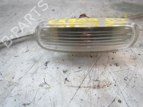 Used Left side indicator Left side indicator FIAT LINEA (323_, 110_) 1.3 D Multijet (323AXB11, 323AXB1A) (90 hp) 11643927 11643927