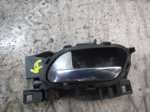 Used Front left interior door handle Front left interior door handle PEUGEOT 207 (WA_, WC_) 1.6 HDi (90 hp) 3835952 3835952
