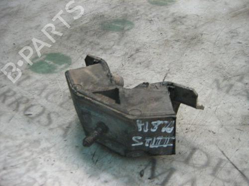 Used Engine mount Engine mount RENAULT RAPID Box Body/MPV (F40_, G40_) 1.6 D (F404) (55 hp) 9086244 9086244