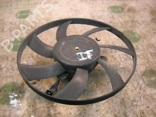 Used Radiator fan SEAT CORDOBA (6K2) 1.4 (60 hp) 3748652