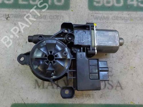 Used Right rear window motor Right rear window motor VW GOLF VII (5G1, BQ1, BE1, BE2) [2012-2021] 5881082 5881082