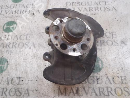 Used Left front steering knuckle Left front steering knuckle MERCEDES-BENZ C-CLASS (W203) C 180 (203.035) (129 hp) 3819045 3819045