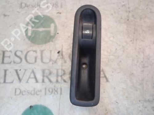 Used Right rear window switch Right rear window switch RENAULT SCÉNIC II (JM0/1_) 1.6 (JM0C, JM0J, JM1B) (113 hp) 3813549 3813549