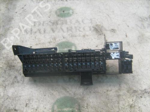 Used Fuse box MERCEDES-BENZ E-CLASS (W210) [1995-2003]  3752067