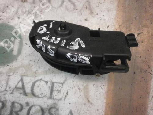 Venstre foran invendig håndtak FORD FOCUS I (DAW, DBW) 1.8 Turbo DI / TDDi | BP3736573I13 