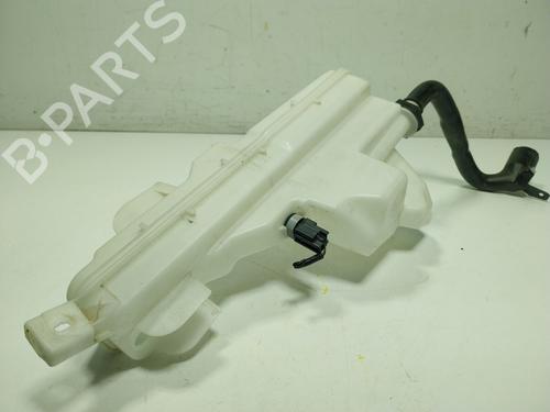 windscreen-washer-tank-volvo-xc60-ii-246-2017-27605778 main image