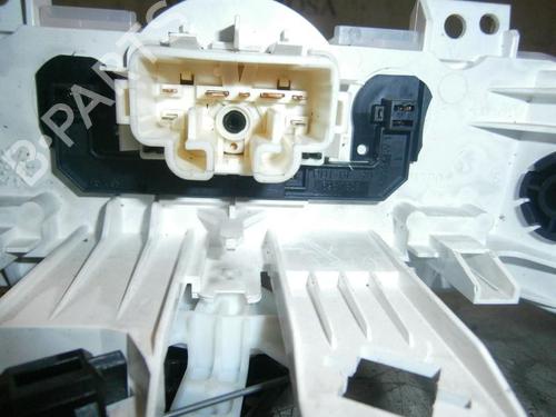 AC Styreenhet / Manøvreringsenhet TOYOTA AYGO (_B1_) 1.0 (KGB10_, KGB10R) | BP3755755I5 