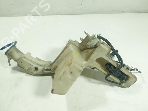 Used Windscreen washer tank VW PASSAT B6 (3C2) 2.0 TDI 16V (140 hp) 18710979