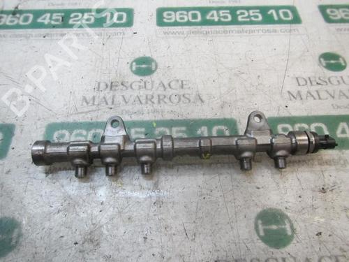 Used Injection rail Injection rail PEUGEOT BIPPER (AA_) 1.3 HDi 75 (75 hp) 3872401 3872401