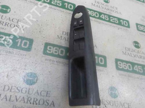 Left front window switch KIA SOUL I (AM) 1.6 CRDi 128 (126 hp) 5112927