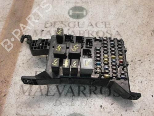 Used Fuse box Fuse box FORD MONDEO III (B5Y) 2.0 16V TDDi / TDCi (115 hp) 3740476 3740476