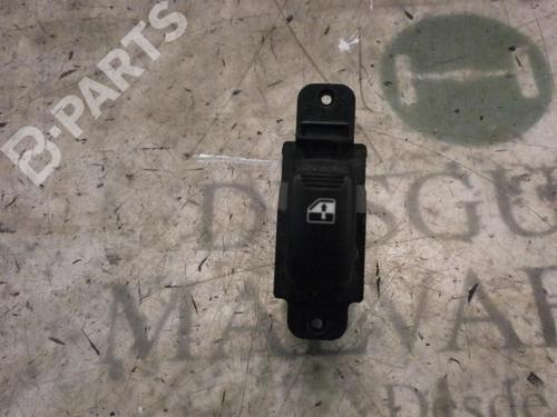 right-rear-window-switch-hyundai-santa-fe-i-sm-24-16v-935753c010-9358026100-2000-2001-2002-2003-2004-2005-2006-3787844 main image