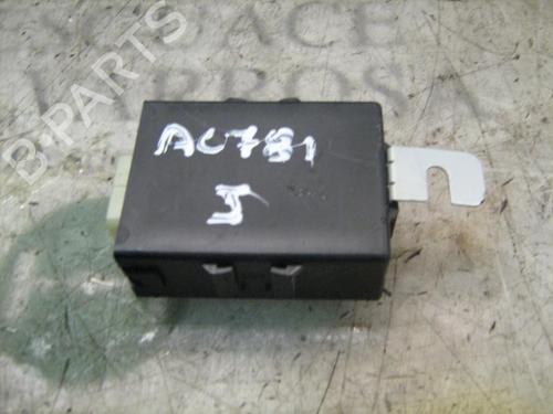 Used Electronic module Electronic module SUZUKI GRAND VITARA I (FT, HT) 2.0 HDI 110 16V 4x4 (SQ420D, TD83V, JA420WD) (109 hp) 3767577 3767577