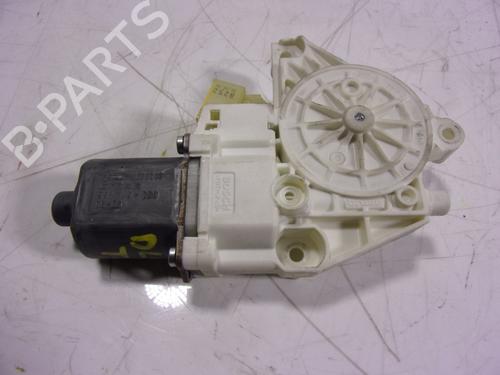 Right rear window motor MERCEDES-BENZ GL-CLASS (X164) GL 320 CDI 4-matic (164.822) | BP15835696E22