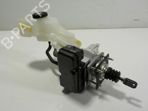 Used Servo brake TOYOTA COROLLA Hatchback (_E21_, _EA1_, _EH1_) [2018-2025]  11823197