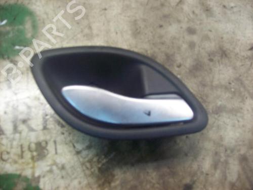 Used Rear right interior door handle Rear right interior door handle RENAULT LAGUNA II (BG0/1_) 1.6 16V (BG0A, BG0L) (107 hp) 3782950 3782950