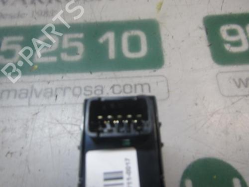 Right front window switch HYUNDAI i40 I (VF)  | BP3868755I26 