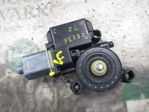 Rudehejsemotor bagstkærm venstre VW POLO V (6R1, 6C1) 1.6 TDI (75 hp) 3827175