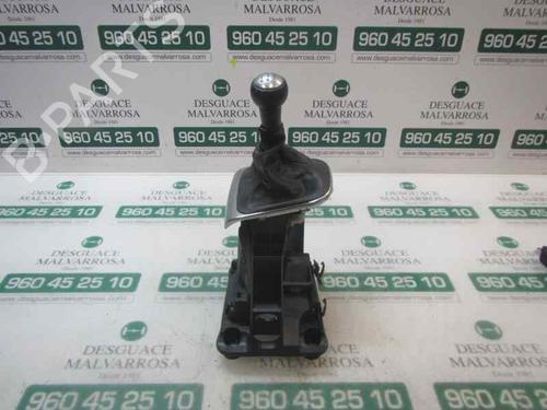 Used Gear lever Gear lever CITROËN C4 II (NC_) 1.6 HDi 90 (92 hp) 7411822 7411822