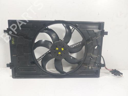 Used Radiator fan Radiator fan VW T-ROC (A11, D11) 2.0 TDI (150 hp) 22734477 22734477