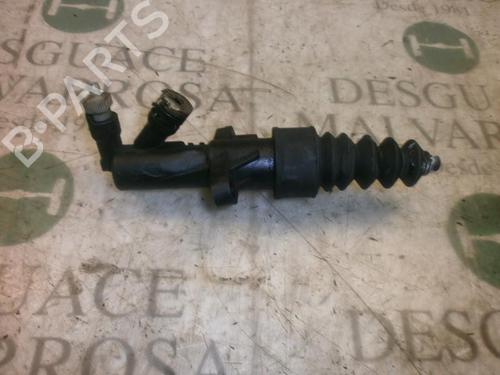 Used Clutch slave cylinder Clutch slave cylinder 14269290 14269290