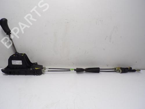 Used Gear lever Gear lever DACIA SANDERO II 1.5 dCi 75 / Blue dCi 75 (B8JW, B8M4, B8AH, B8M7, B8M6) (75 hp) 11132573 11132573