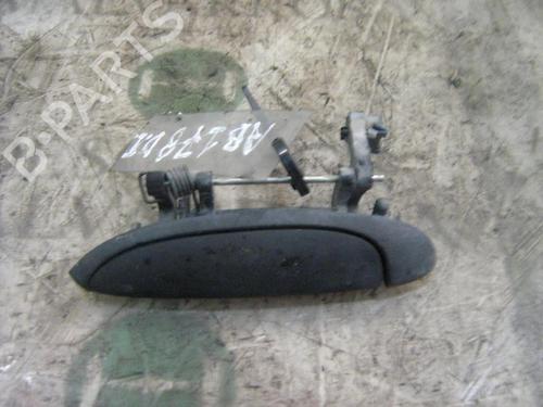 Used Front left exterior door handle Front left exterior door handle RENAULT CLIO II (BB_, CB_) 1.9 D (B/CB0E, BB0J) (64 hp) 3738711 3738711