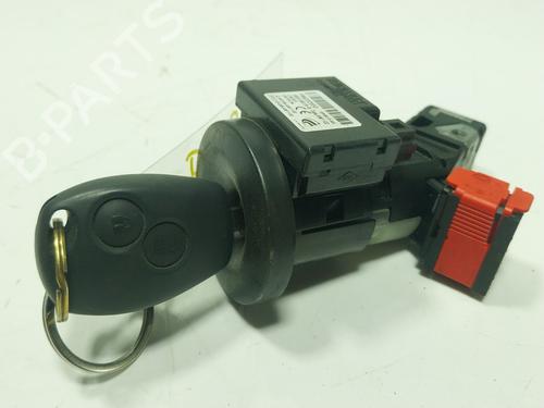 electronic-module-nissan-nv300-van-x82-2016-27930959 main image