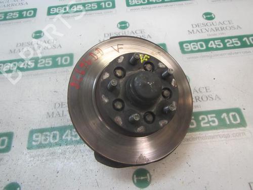 Used Left front steering knuckle HYUNDAI H-1 Cargo (TQ) 2.5 CRDi (110 hp) 3992053