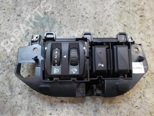 Used Electronic module RENAULT CLIO IV (BH_) [2012-2021]  3850532