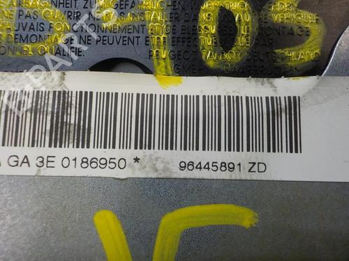 Driver airbag PEUGEOT 407 SW (6E_, 6D_) 2.0 HDi 135 | BP3870071C9 
