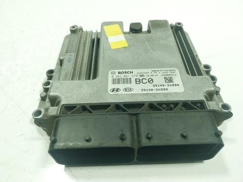 Used Engine control unit (ECU) HYUNDAI TUCSON (TL, TLE) 1.7 CRDi (116 hp) 21359616