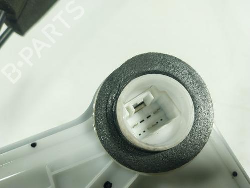 Front right lock TOYOTA COROLLA Hatchback (_E21_, _EA1_, _EH1_) 1.8 Hybrid (ZWE211, ZWE219) | BP18482979C97