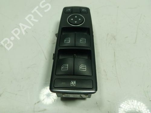Used Left front window switch Left front window switch MERCEDES-BENZ CLA Shooting Brake (X117) CLA 220 CDI / d (117.903) (177 hp) 17529463 17529463