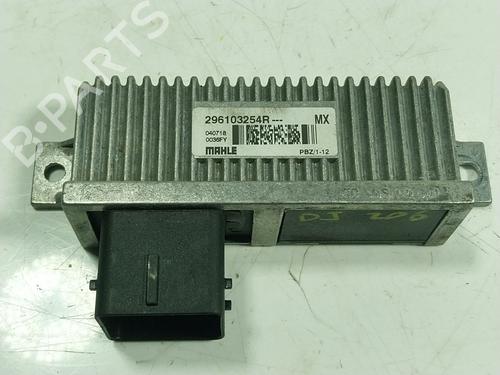 Used Electronic module Electronic module RENAULT ZOE (BFM_) ZOE (92 hp) 17920443 17920443