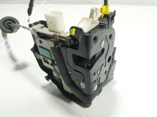 Front left lock AUDI A4 B9 Avant (8W5, 8WD) 2.0 TDI | BP32166325C98 - Image 1
